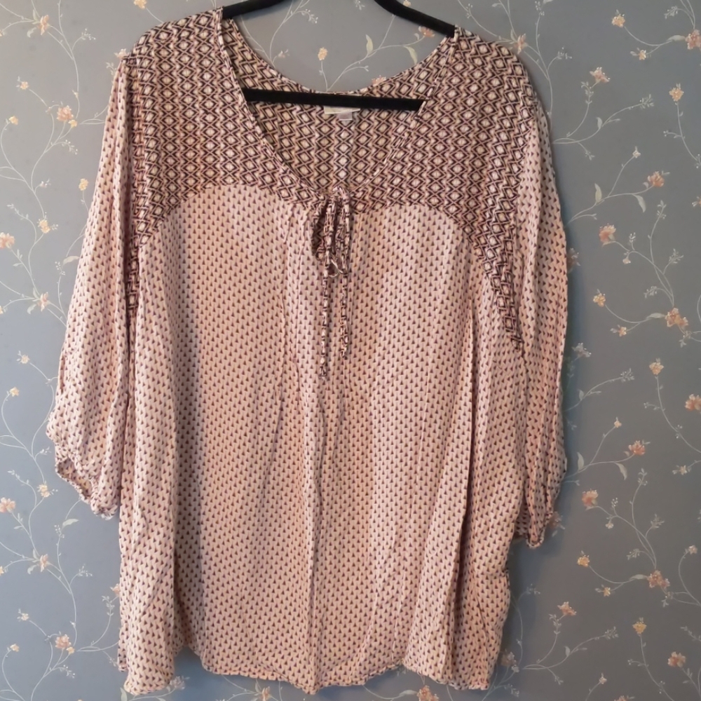 Avenue size 30/32 Top tan black 2 fabric design